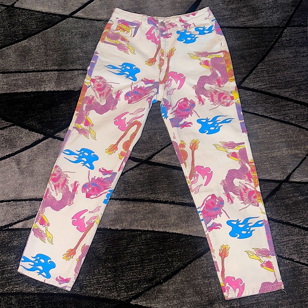 Trendy Jeans. Never Worn.